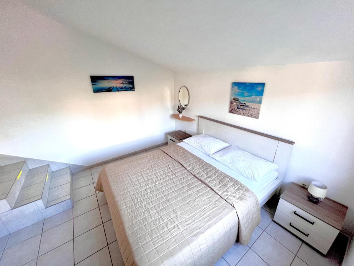 Apartments Mdk Kate Trogir Exterior photo