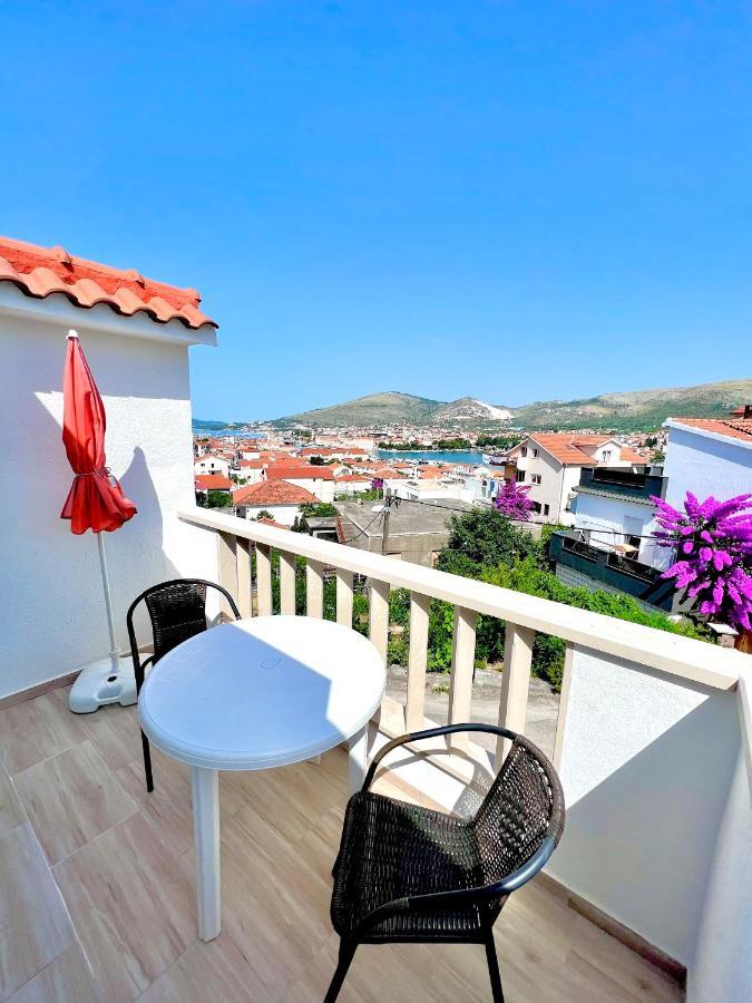 Apartments Mdk Kate Trogir Exterior photo